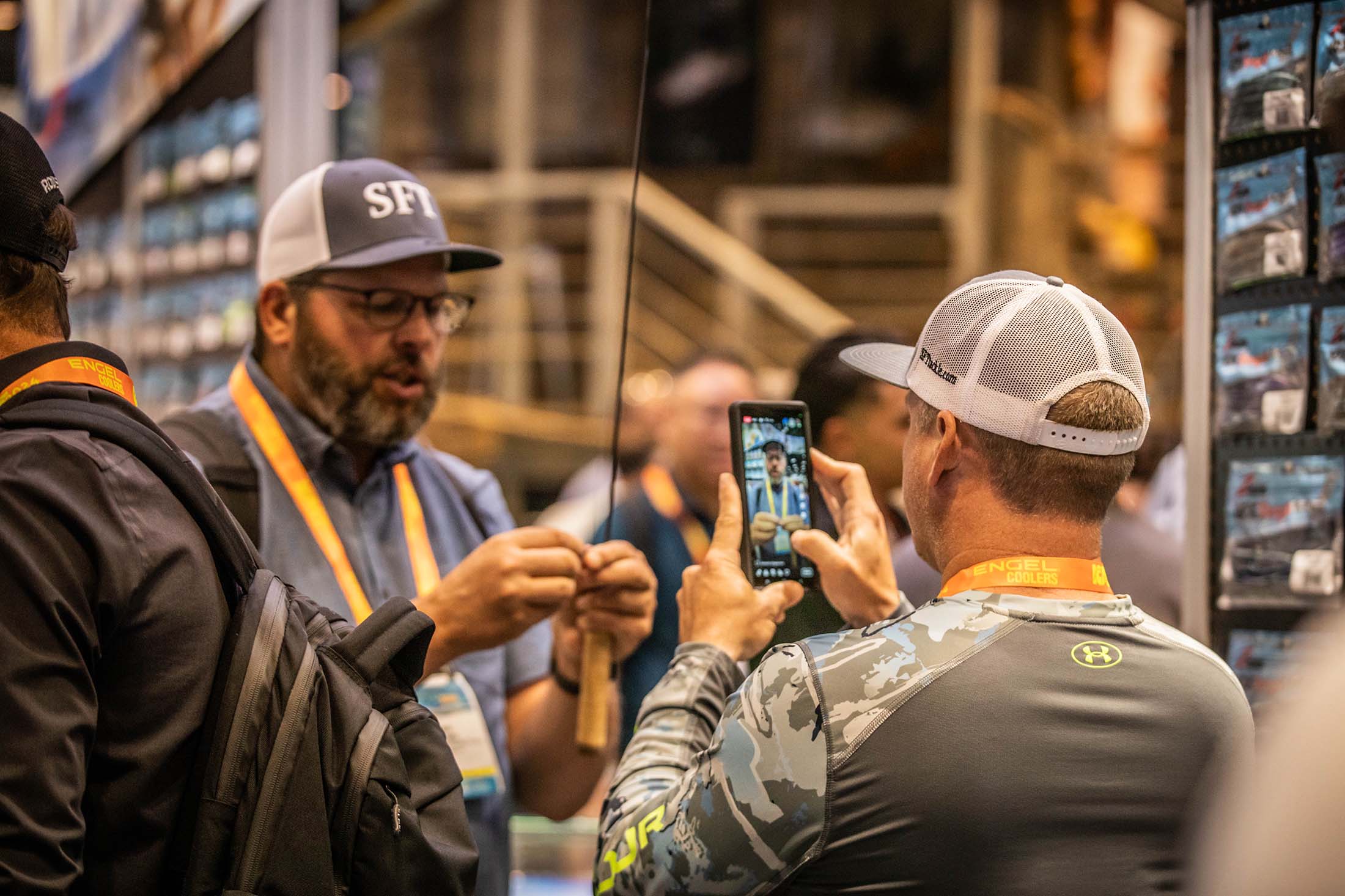 demonstrating rod at icast