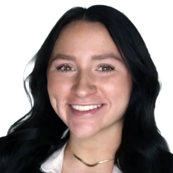 Samantha Vestri headshot_sq
