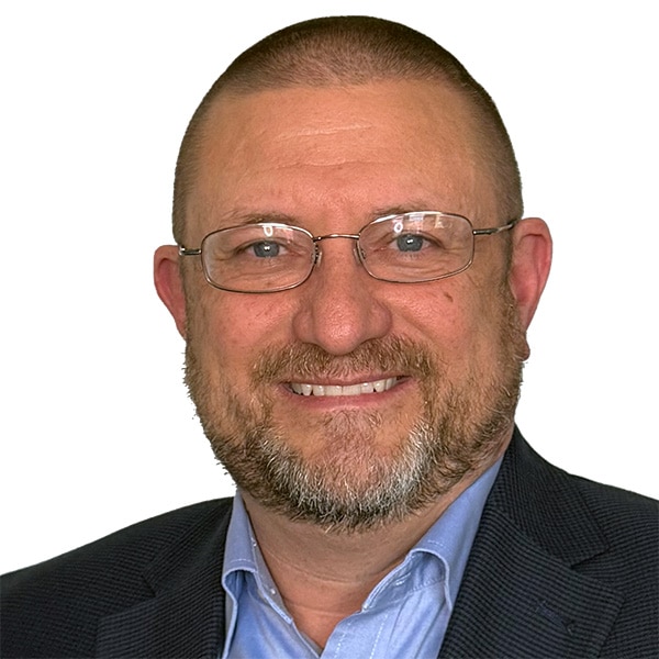 derek robinson headshot sq